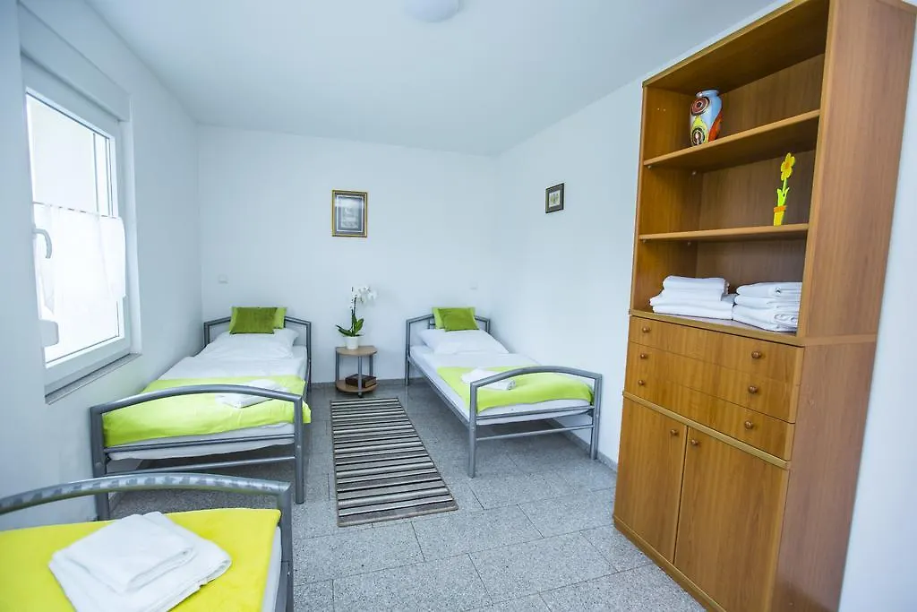 Apartment Ferienwohnung Wohnen Auf Zeit Köln