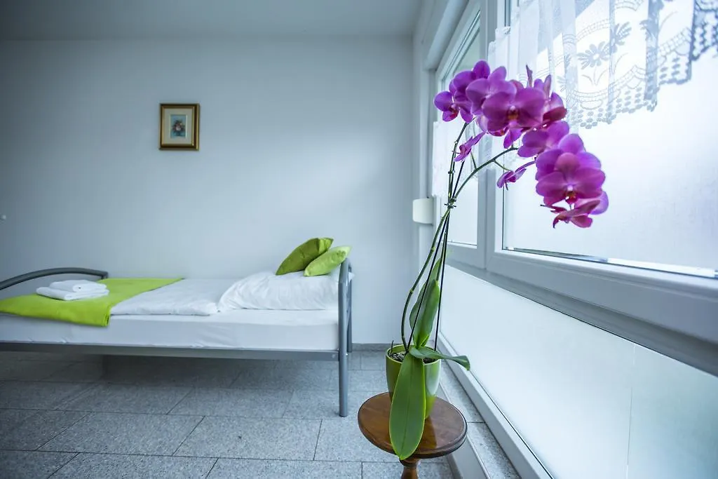 Ferienwohnung Wohnen Auf Zeit Köln 0*,  Deutschland